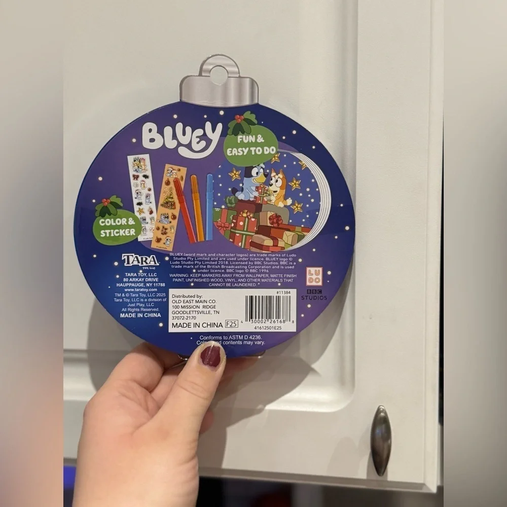 BLUEY Creative Fun Kit with 3 Markers 10 Activity Sheets and 2 Sticker Sheets